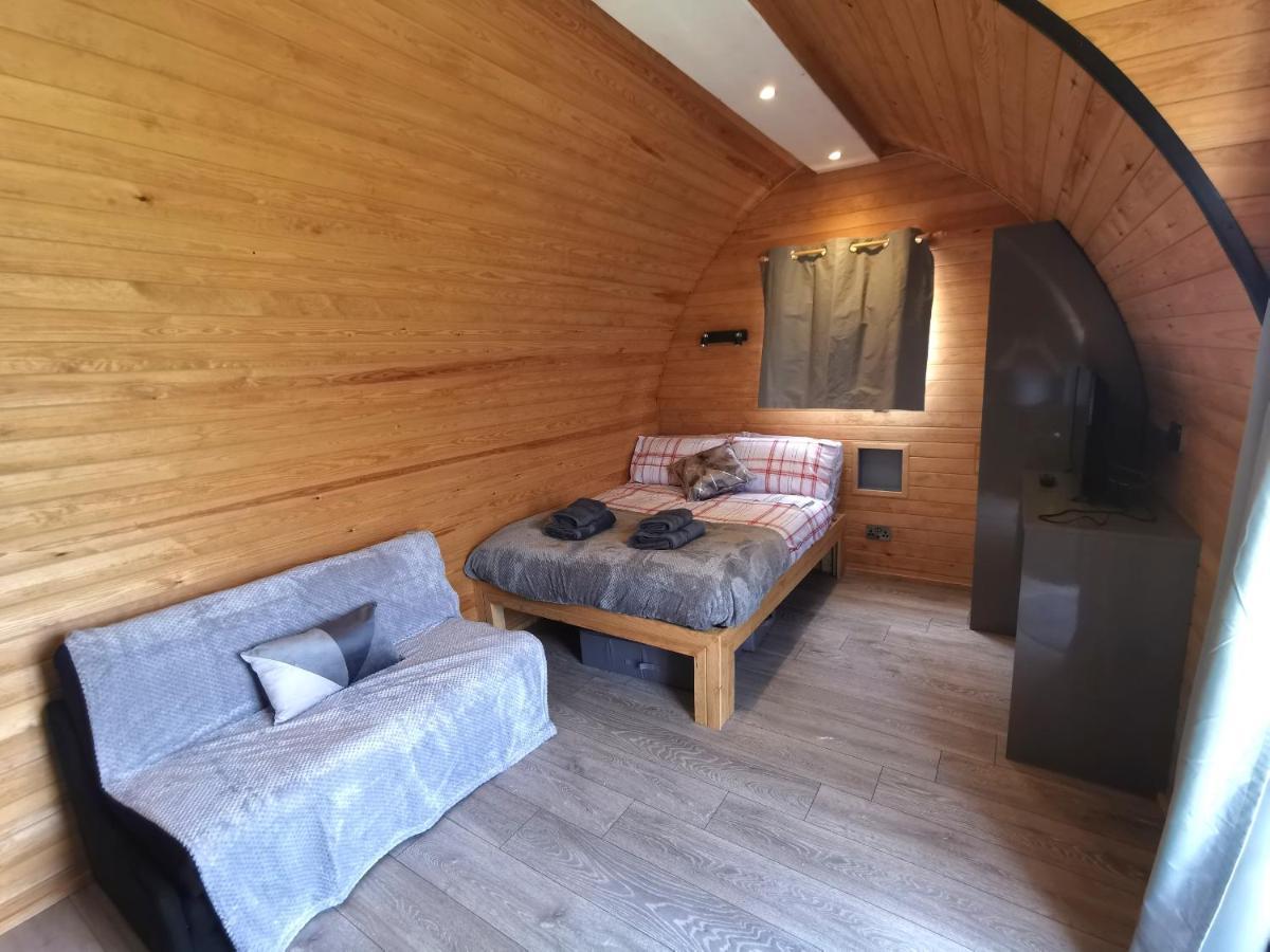 Вилла Glamping Pods Nr Порт-Айзек Экстерьер фото