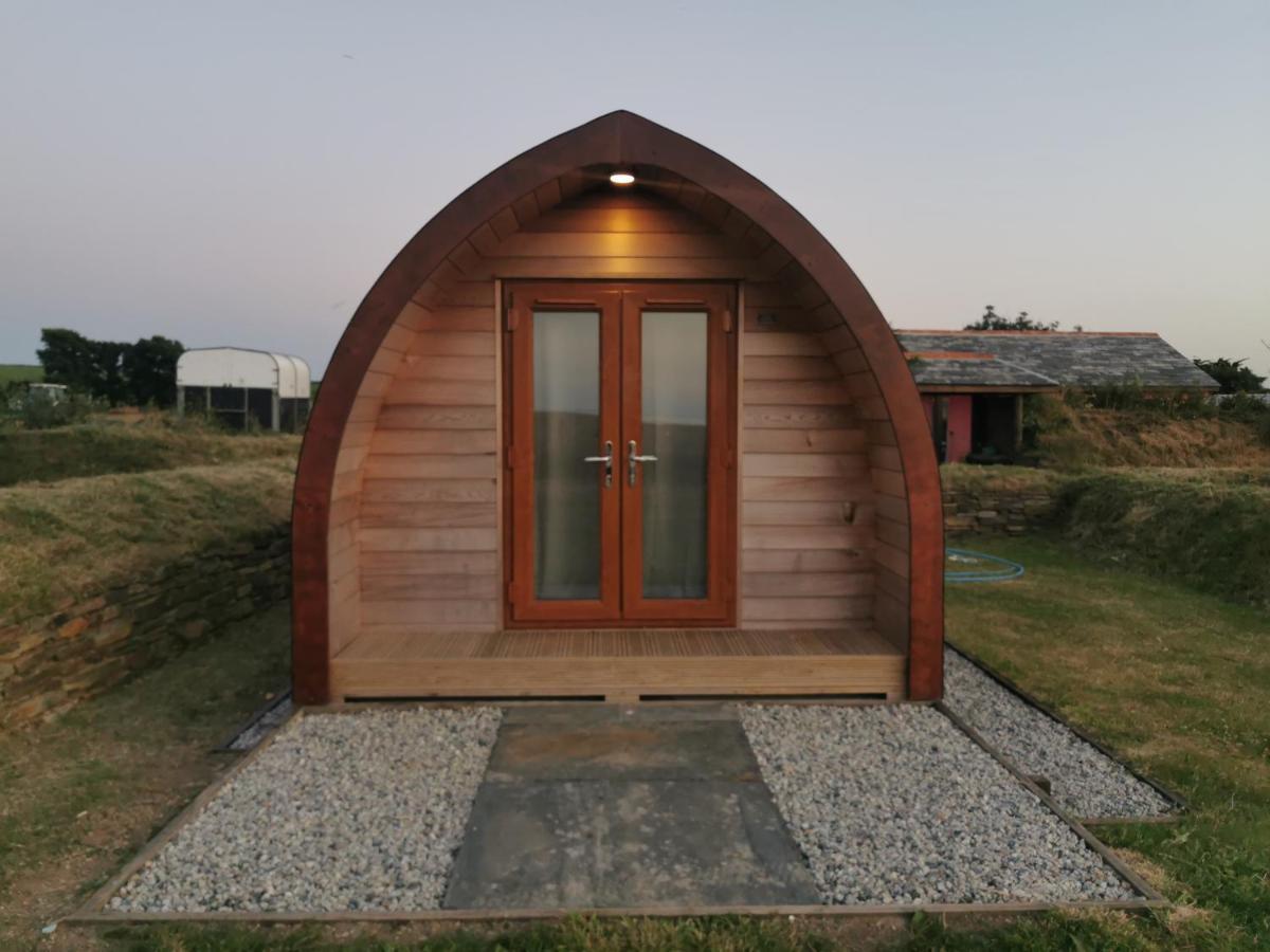Вилла Glamping Pods Nr Порт-Айзек Экстерьер фото